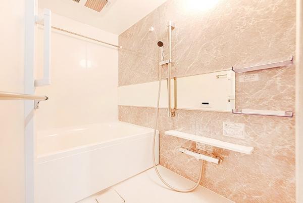 ローズアヴェニュー西巣鴨 浴室