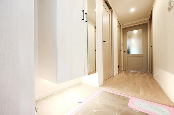 コスモ町屋 玄関