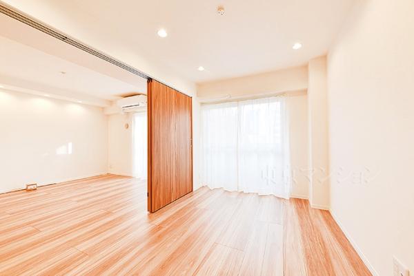 ロイヤルパレス東中野 リビング以外の居室