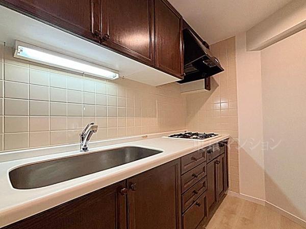 エバーグリーンパレス新宿 キッチン