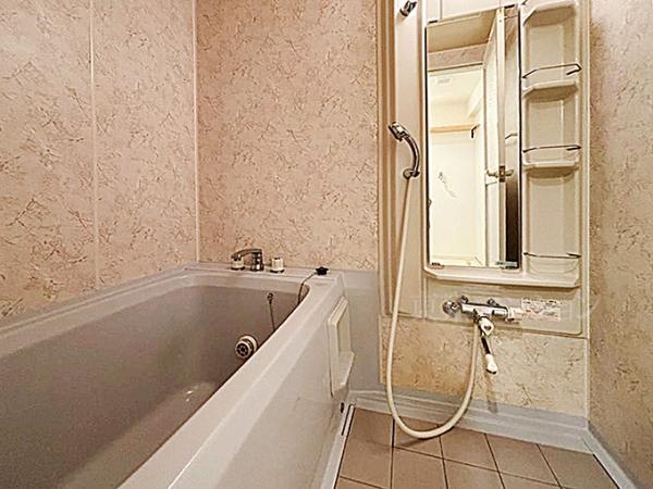 エバーグリーンパレス新宿 浴室