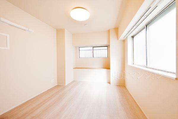 砧グリーンハイム リビング以外の居室