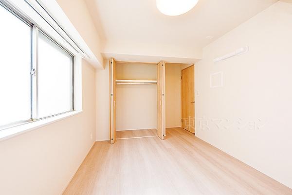 砧グリーンハイム リビング以外の居室