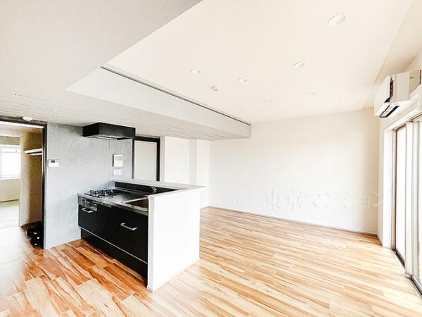 はなみずき通り北六番館 リビング