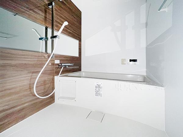 はなみずき通り北六番館 浴室