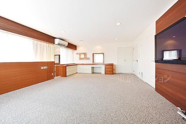 東高成城ペアシティ三船 リビング以外の居室