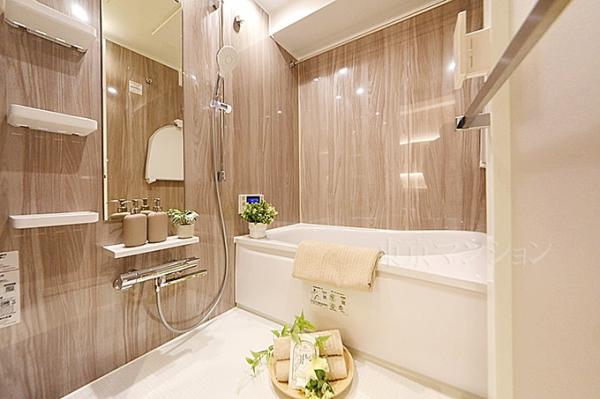 フリーディオ四谷三丁目 浴室