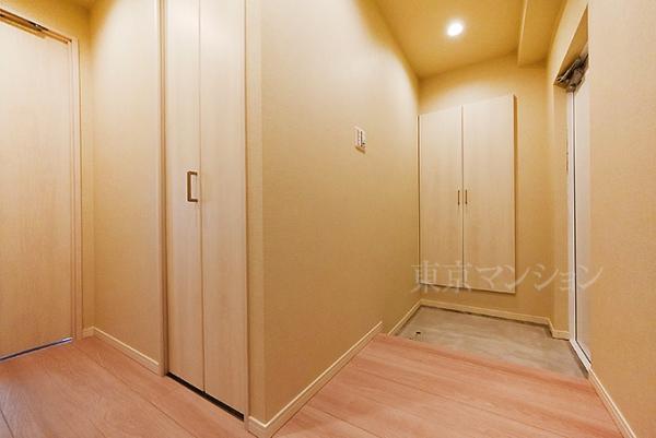 虎ノ門ガーデン 玄関