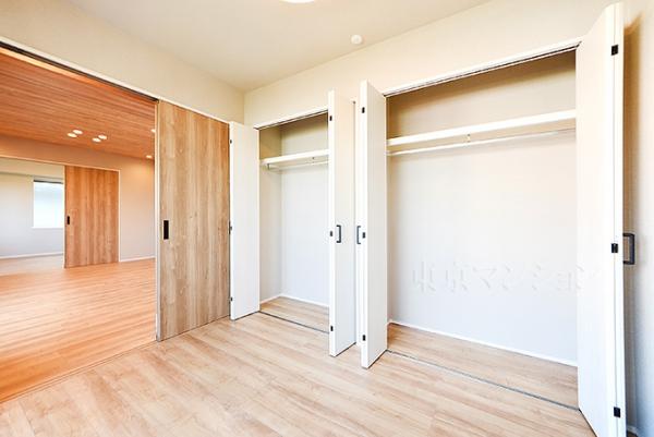 センチュリー調布 リビング以外の居室