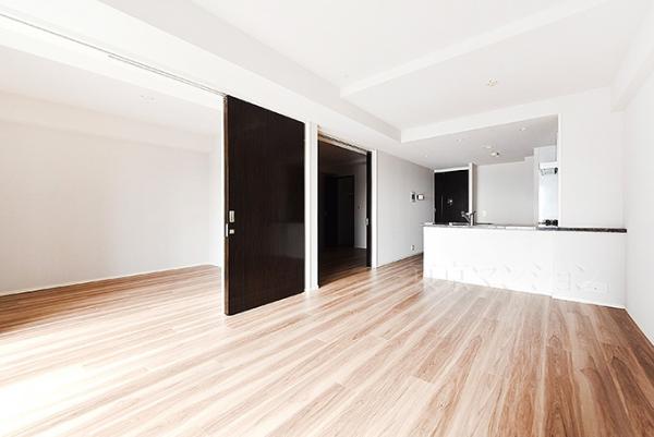 シティタワー駒沢大学ステーションコート リビング