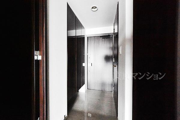 シティタワー駒沢大学ステーションコート 玄関