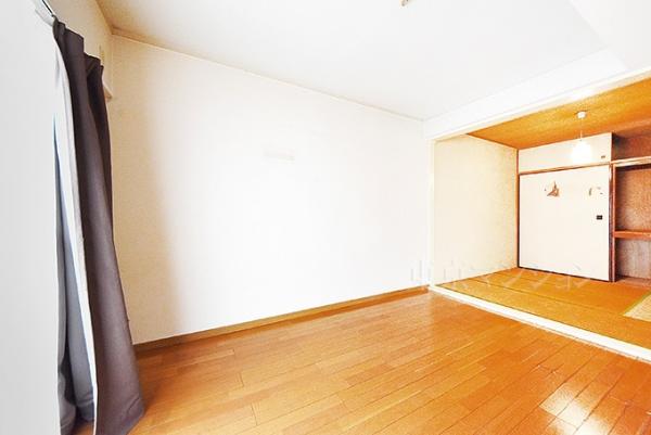 シャロン・ド・成城 リビング以外の居室