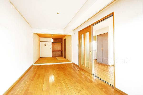 シャロン・ド・成城 リビング以外の居室