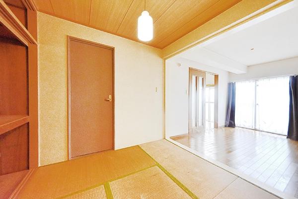 シャロン・ド・成城 リビング以外の居室