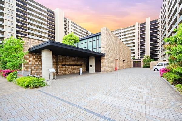 プラウドシティ大田六郷 エントランス（外）