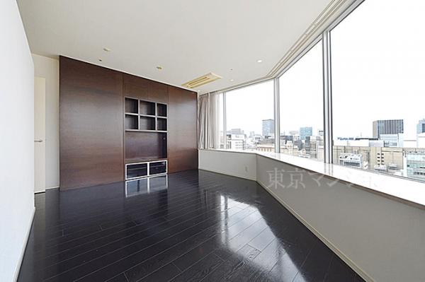 銀座タワー リビング