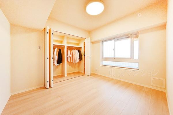 越中島三丁目ハイツ２号棟 リビング以外の居室