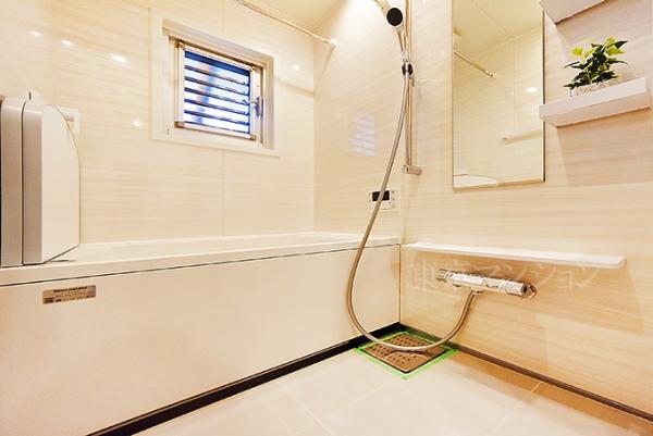 越中島三丁目ハイツ２号棟 浴室
