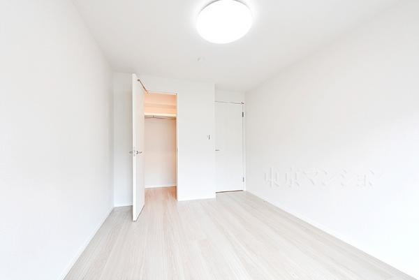 江古田第３ローヤルコーポ リビング以外の居室