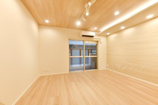 江古田第３ローヤルコーポ リビング