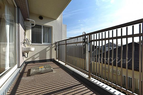 ラヴィドール杉並上井草 バルコニー