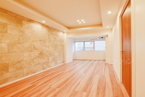 ドミール五番町 リビング