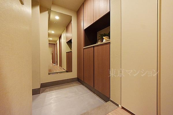 ブリリアタワー池袋ウエスト 玄関