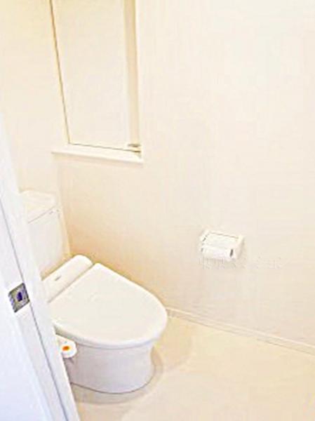 宮廷東新宿ビル トイレ