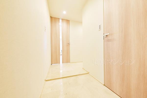 パークタワーグランスカイ 玄関