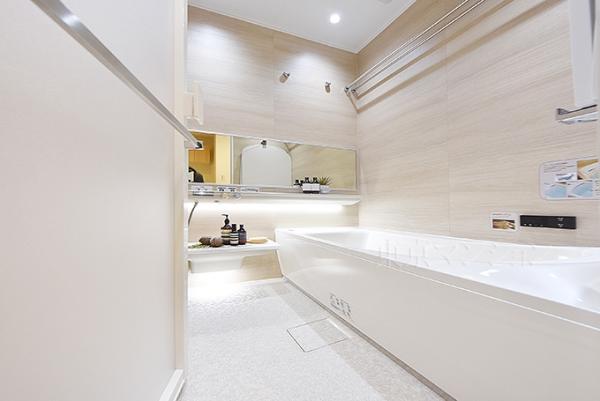 パークタワーグランスカイ 浴室