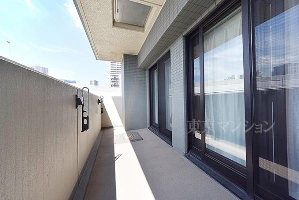 クレストフォルム田町ベイフロントスクエア バルコニー