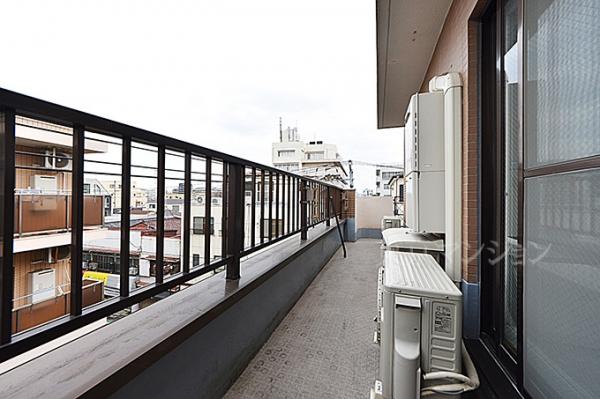 ヴィラ・アドバンス バルコニー