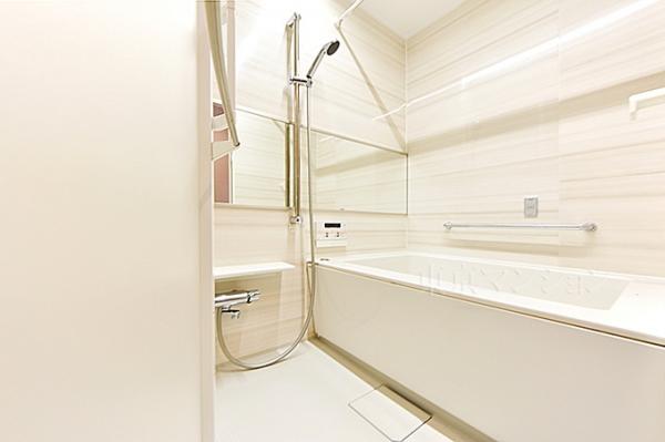 ヴィラ・アドバンス 浴室