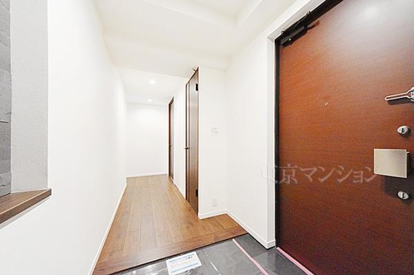 ザ・リバープレイスイーストタワー 玄関