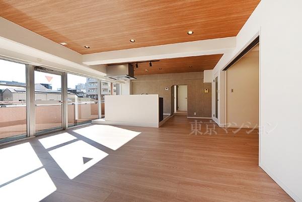 御苑ハイム リビング