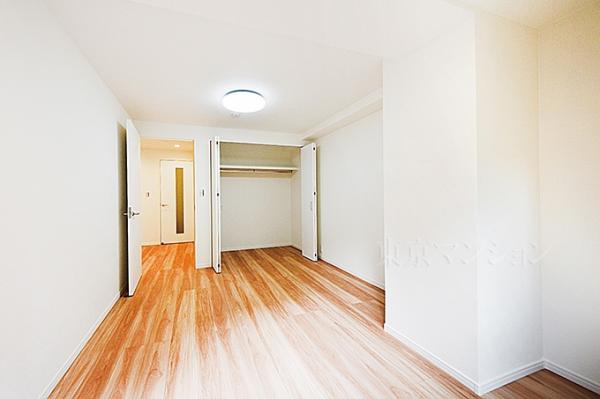 ライオンズマンション三鷹第３ リビング以外の居室
