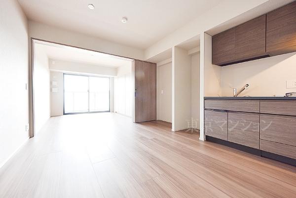 アトラスシティ千歳烏山グランスイート杜の棟 リビング