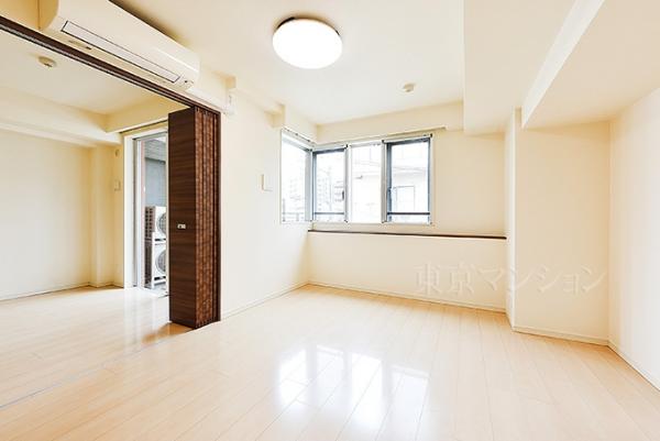 グランベル日暮里アスリア リビング