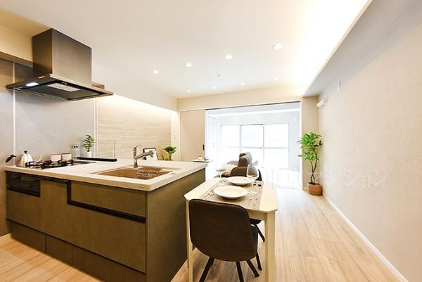 ライオンズマンション赤坂第２ リビング