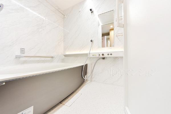 秀和高輪レジデンス 浴室