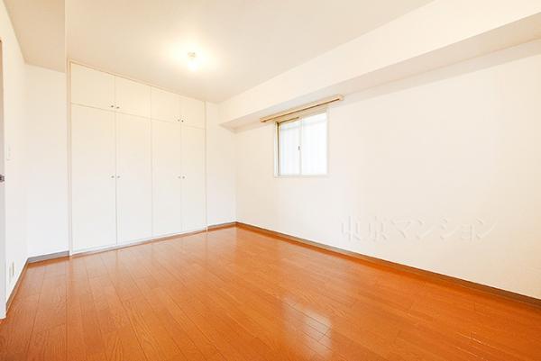 クレール白金台 リビング以外の居室