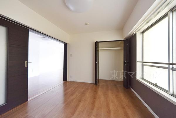 荻窪南パールマンション リビング以外の居室