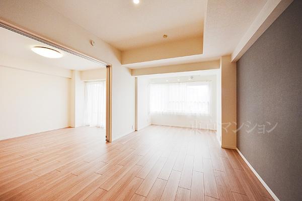 駒込八幡坂ガーデニア リビング