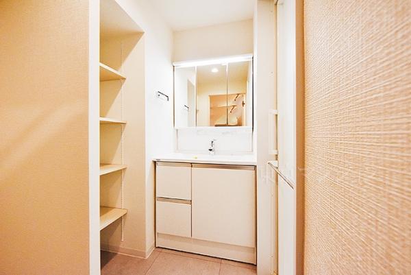 駒込八幡坂ガーデニア 洗面化粧台