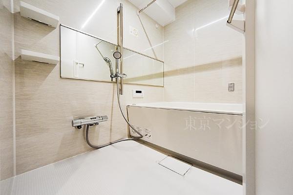 駒込八幡坂ガーデニア 浴室