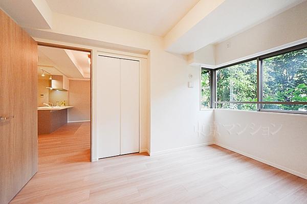 ジェイパーク目黒Ⅳ リビング以外の居室