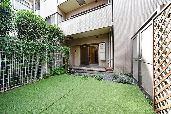 ジェイパーク目黒Ⅳ 庭