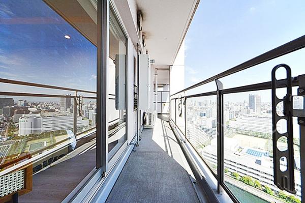 キャナルワーフタワーズイースト バルコニー