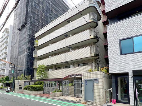 アゼリアコート 外観写真