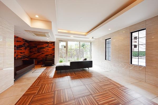 センチュリー千歳烏山レジデンス ロビー